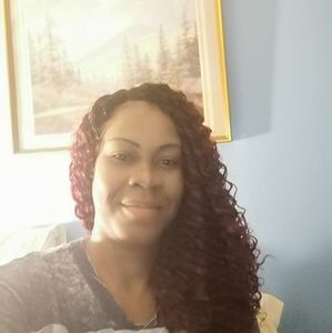 Meet your Posher, Nadralea